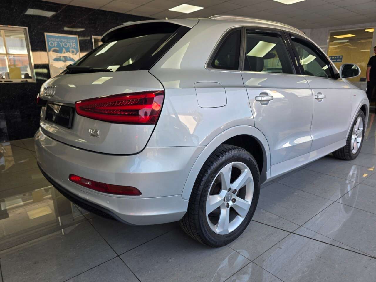 2012 AUDI Q3 2012 AUDI Q3