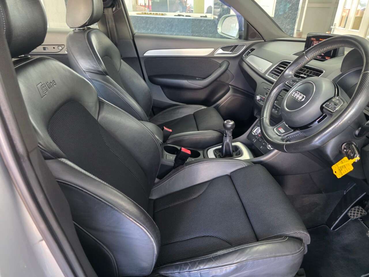 2012 AUDI Q3 2012 AUDI Q3