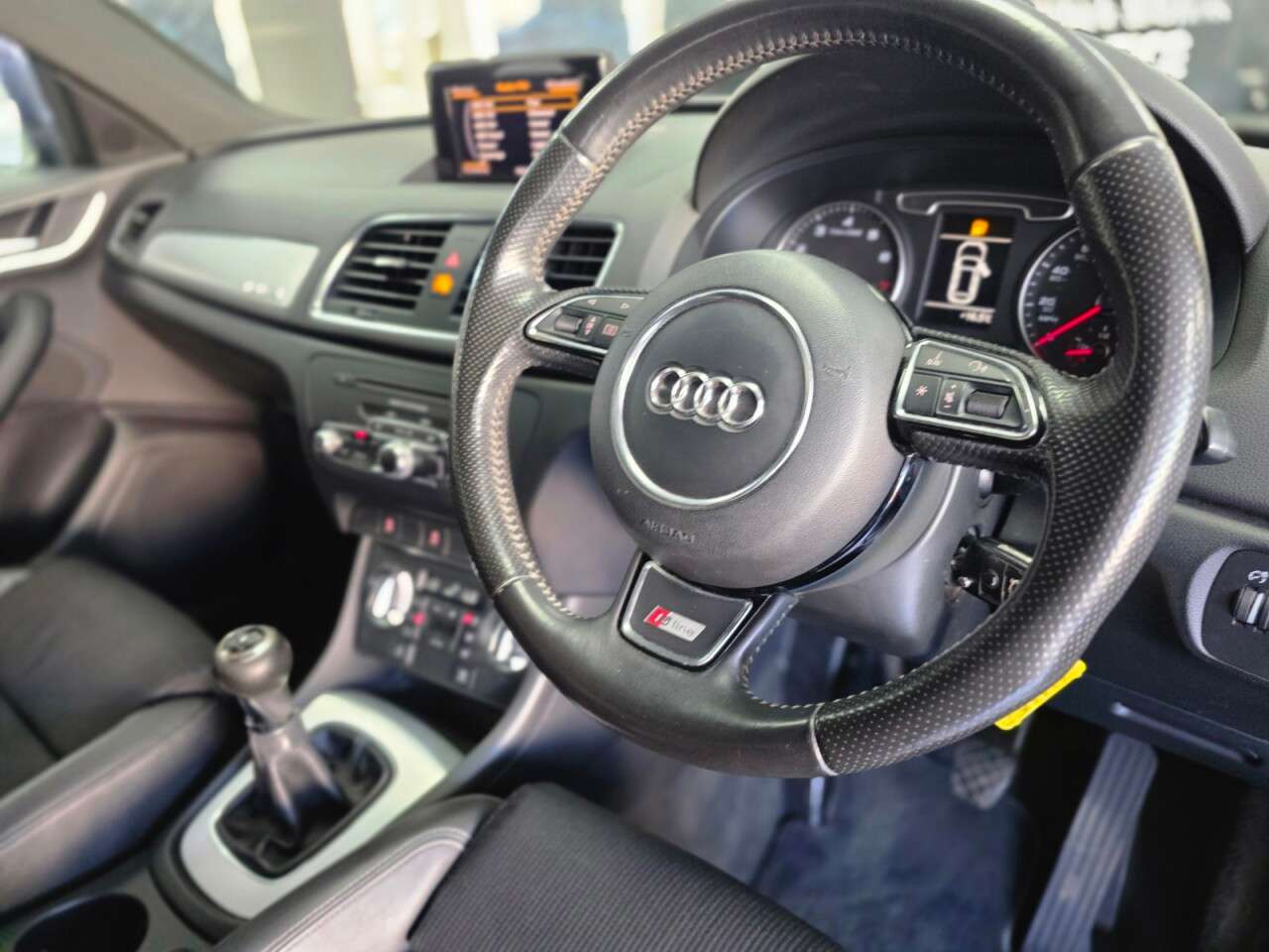 2012 AUDI Q3 2012 AUDI Q3