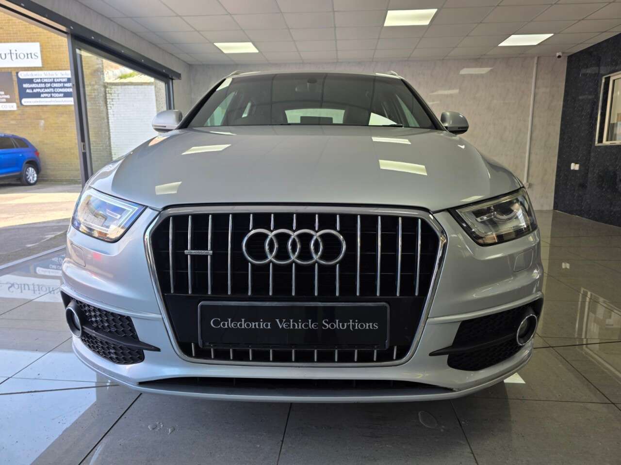2012 AUDI Q3 2012 AUDI Q3