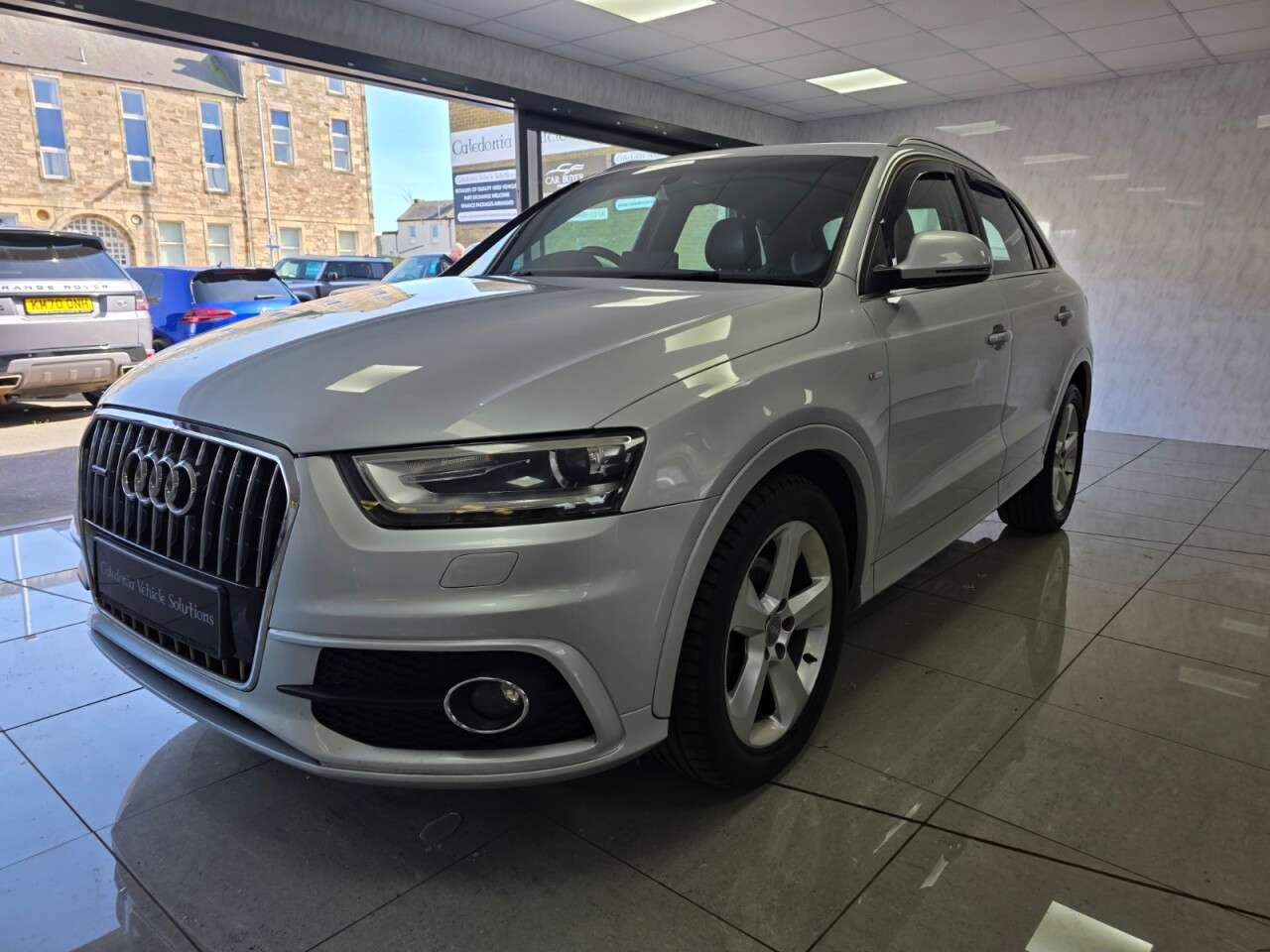 2012 AUDI Q3 2012 AUDI Q3
