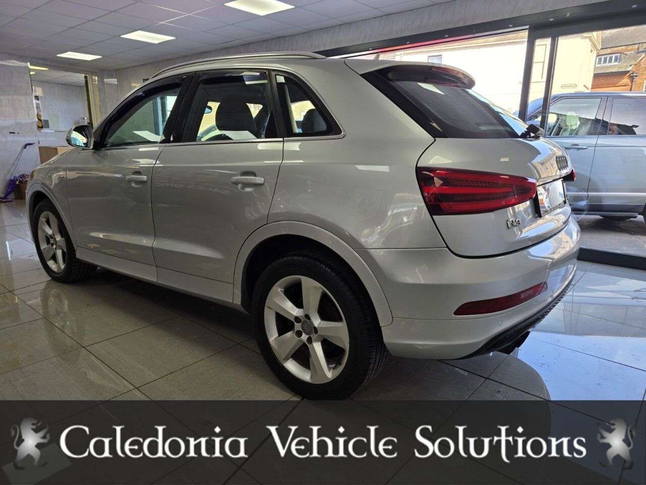 2012 AUDI Q3 2012 AUDI Q3