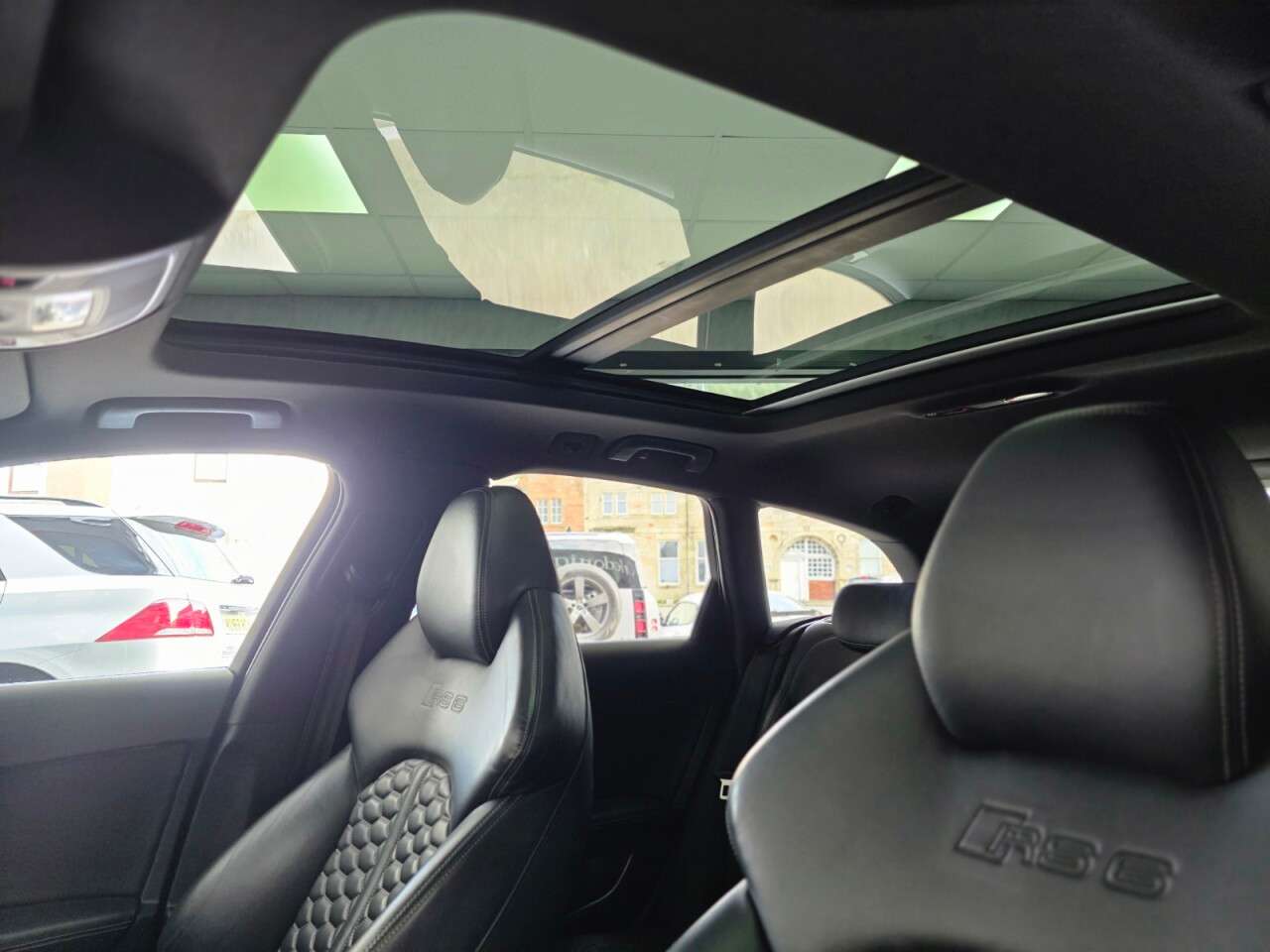 2014 AUDI RS6 AVANT 2014 AUDI RS6 AVANT