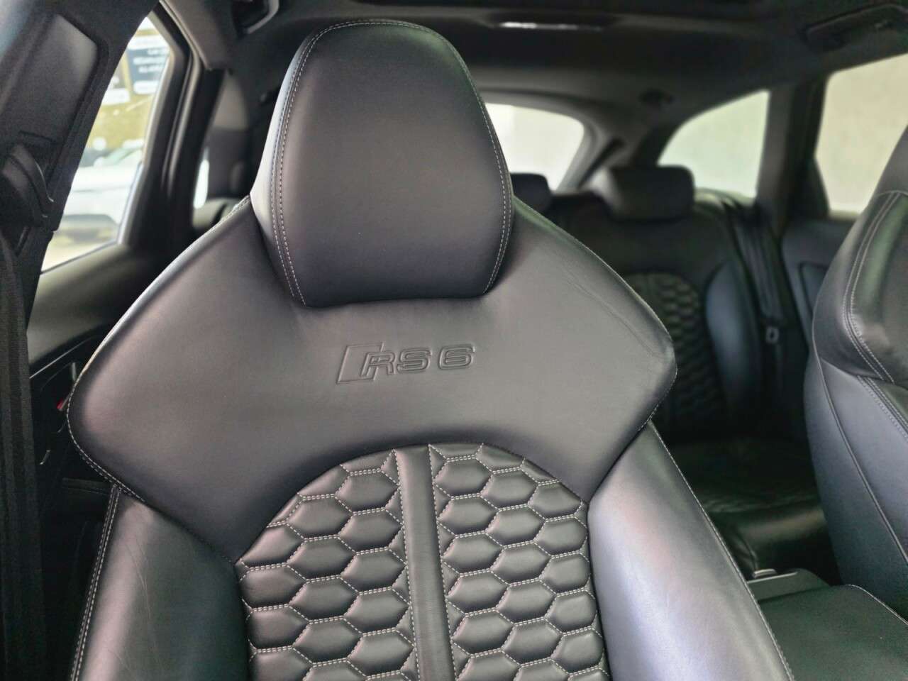 2014 AUDI RS6 AVANT 2014 AUDI RS6 AVANT