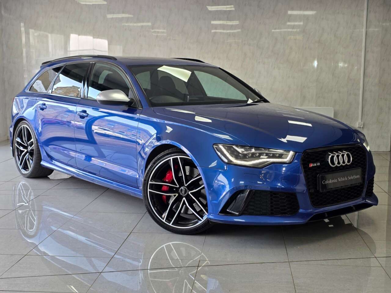 2014 AUDI RS6 AVANT 2014 AUDI RS6 AVANT