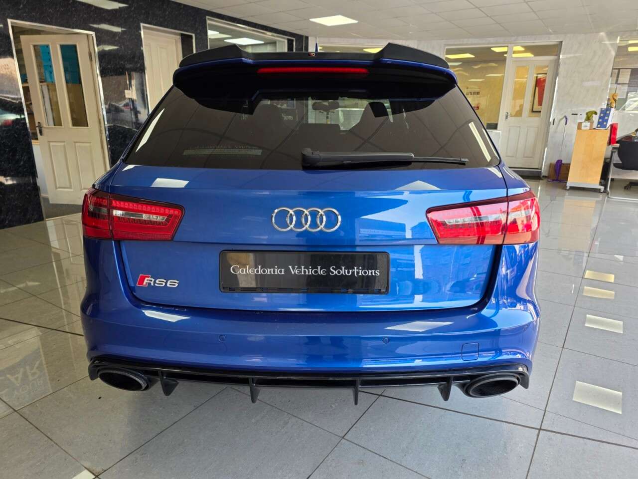 2014 AUDI RS6 AVANT 2014 AUDI RS6 AVANT