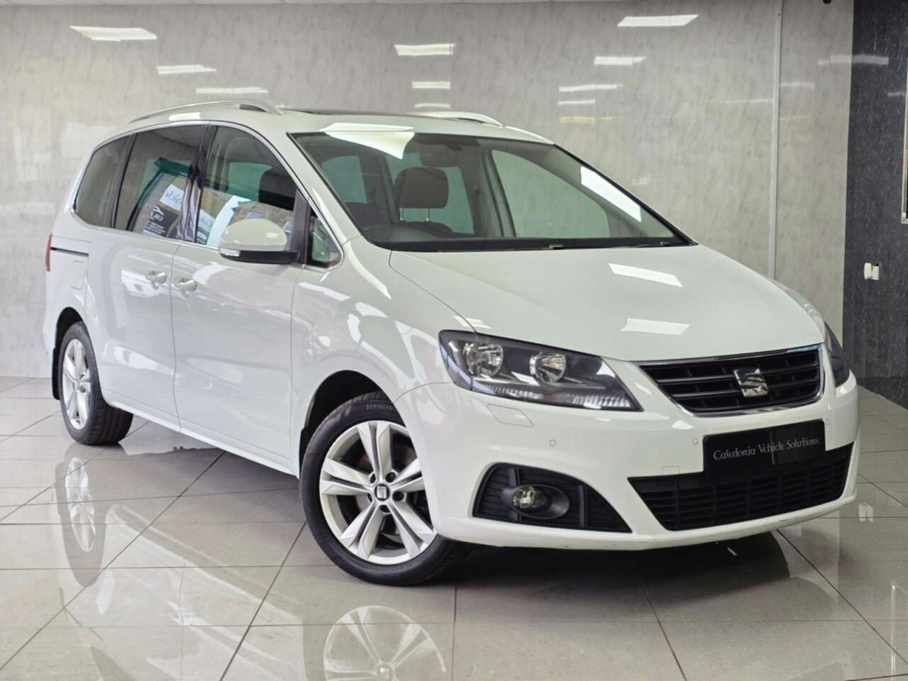 A 2018 SEAT ALHAMBRA 2.0 TDI XCELLENCE MPV 5dr Diesel DSG Euro 6 (s/s) (150 ps) A 2018 SEAT ALHAMBRA 2.0 TDI XCELLENCE MPV 5dr Diesel DSG Euro 6 (s/s) (150 ps)