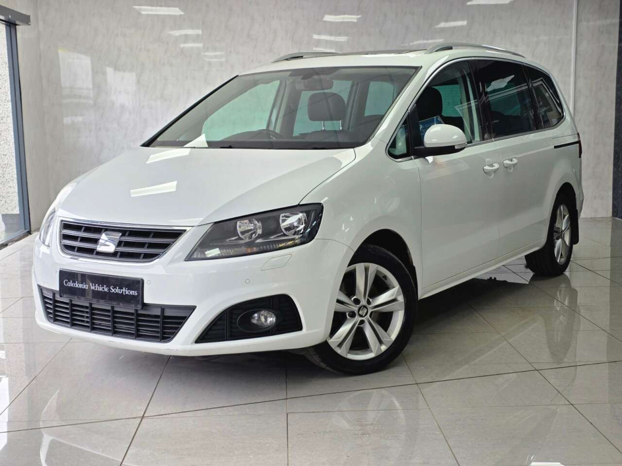 A 2018 SEAT ALHAMBRA 2.0 TDI XCELLENCE MPV 5dr Diesel DSG Euro 6 (s/s) (150 ps) A 2018 SEAT ALHAMBRA 2.0 TDI XCELLENCE MPV 5dr Diesel DSG Euro 6 (s/s) (150 ps)