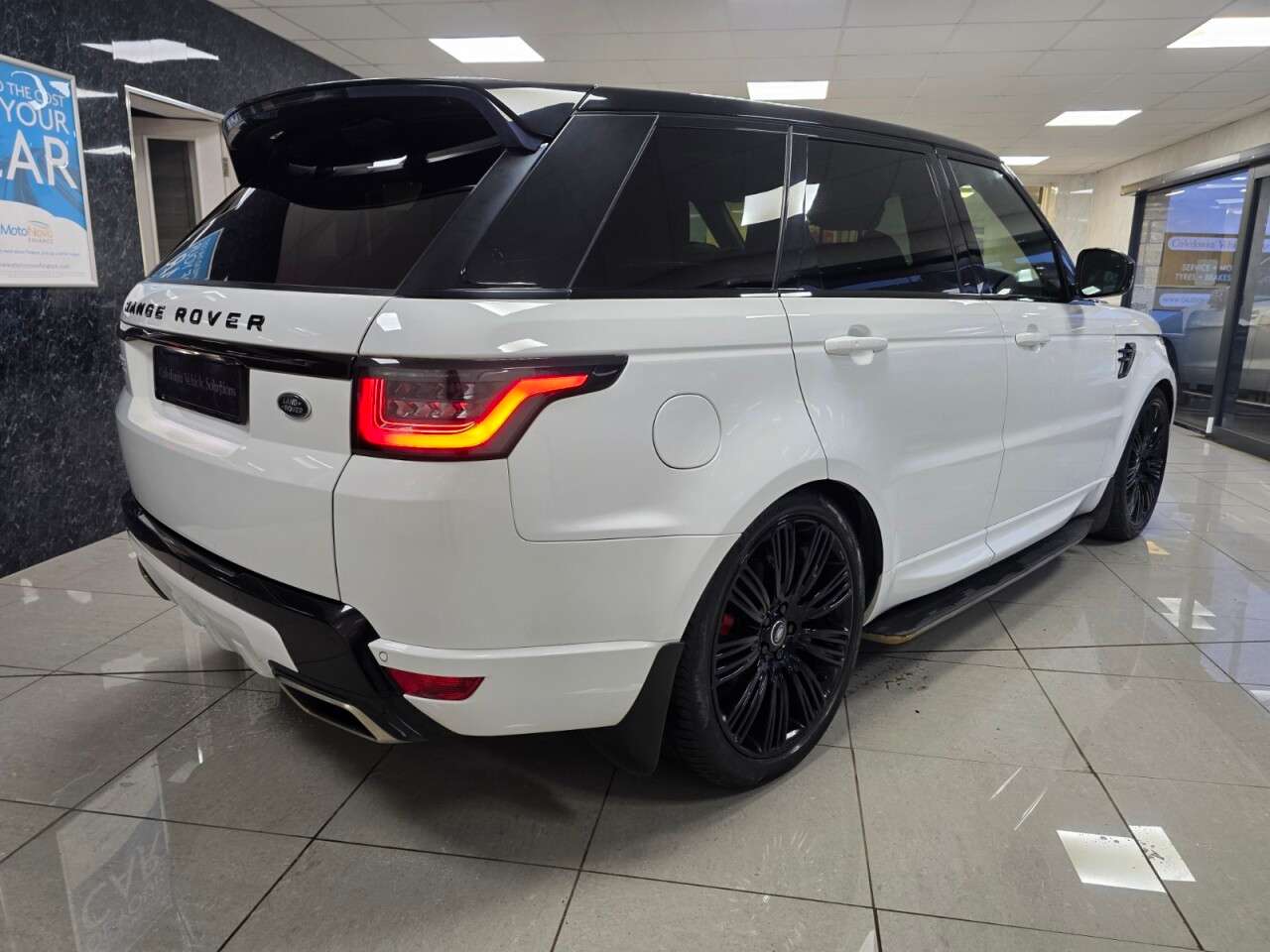 2018 LAND ROVER RANGE ROVER SPORT 2018 LAND ROVER RANGE ROVER SPORT
