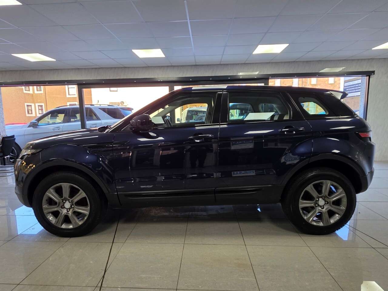 2017 LAND ROVER RANGE ROVER EVOQUE 2017 LAND ROVER RANGE ROVER EVOQUE