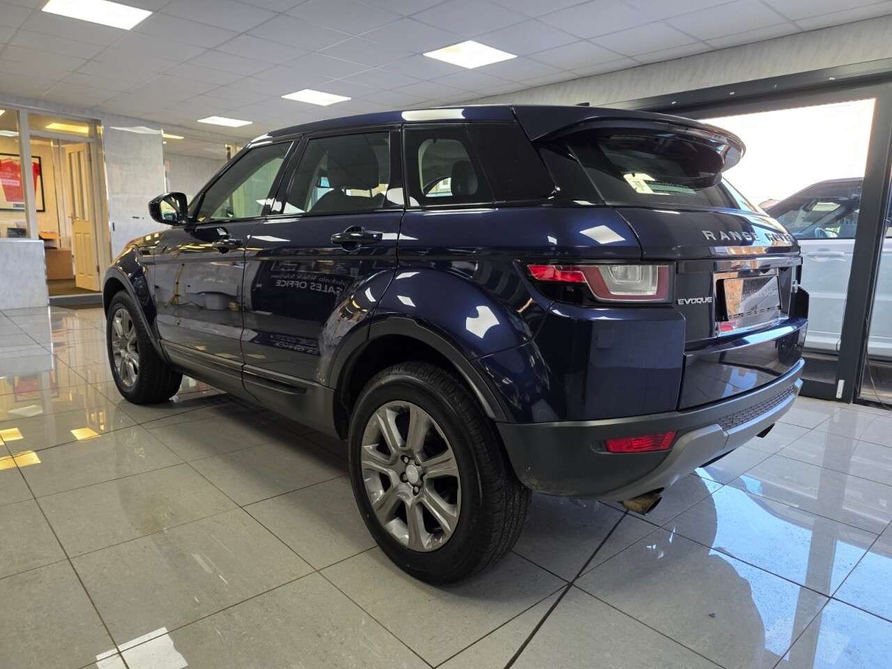 2017 LAND ROVER RANGE ROVER EVOQUE 2017 LAND ROVER RANGE ROVER EVOQUE