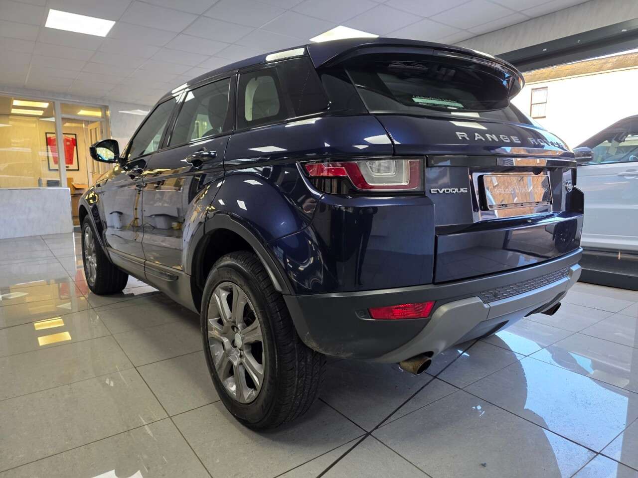 2017 LAND ROVER RANGE ROVER EVOQUE 2017 LAND ROVER RANGE ROVER EVOQUE