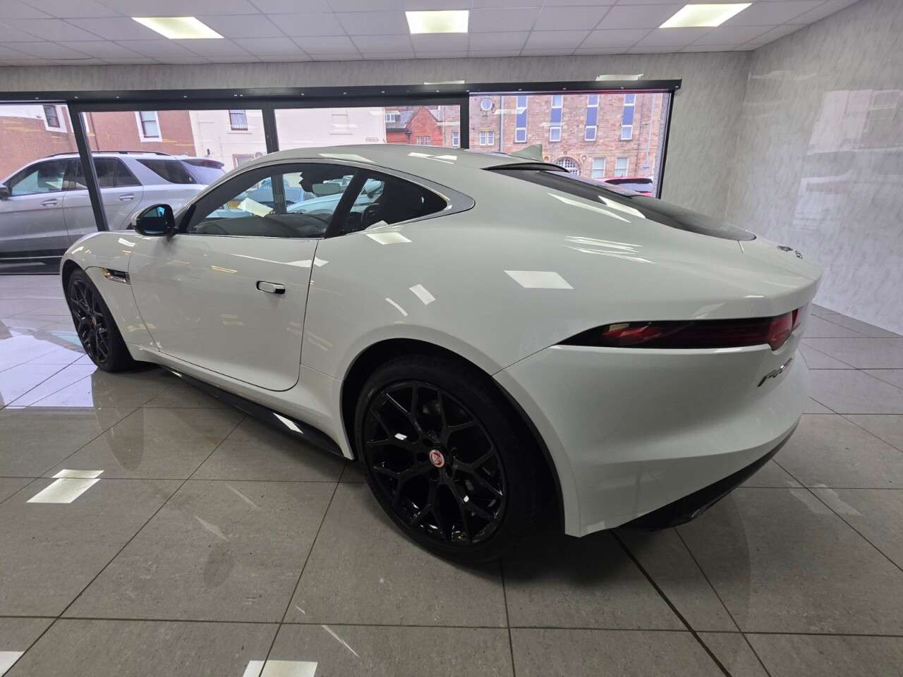 2019 JAGUAR F-TYPE 2019 JAGUAR F-TYPE