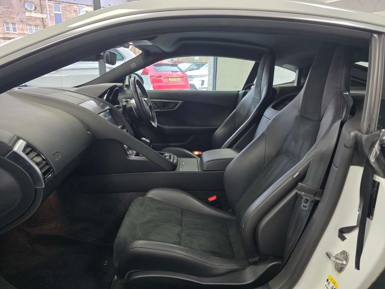 2019 JAGUAR F-TYPE 2019 JAGUAR F-TYPE