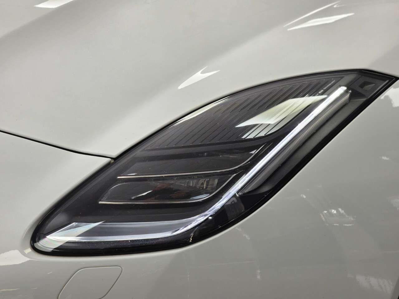 2019 JAGUAR F-TYPE 2019 JAGUAR F-TYPE