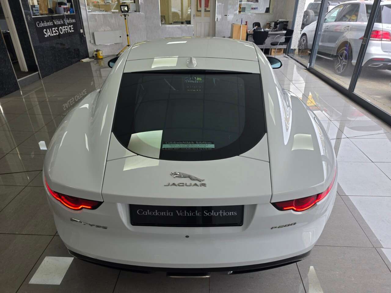 2019 JAGUAR F-TYPE 2019 JAGUAR F-TYPE