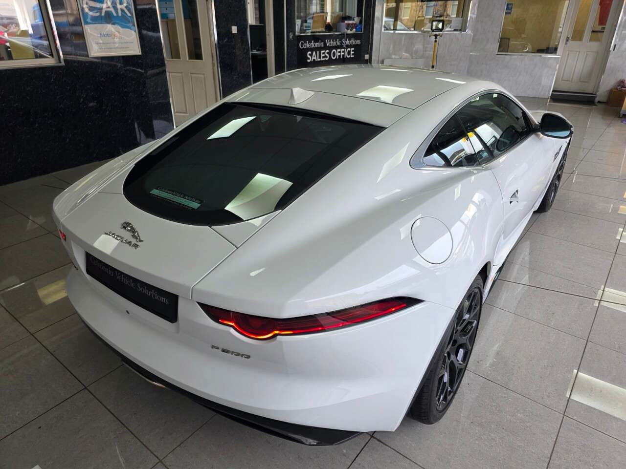 2019 JAGUAR F-TYPE 2019 JAGUAR F-TYPE