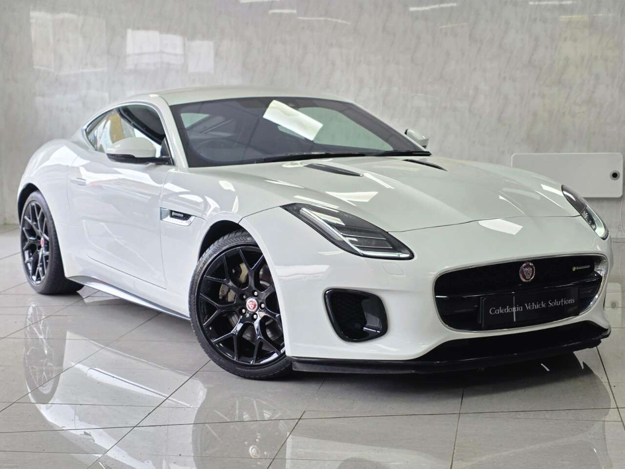 2019 JAGUAR F-TYPE 2019 JAGUAR F-TYPE