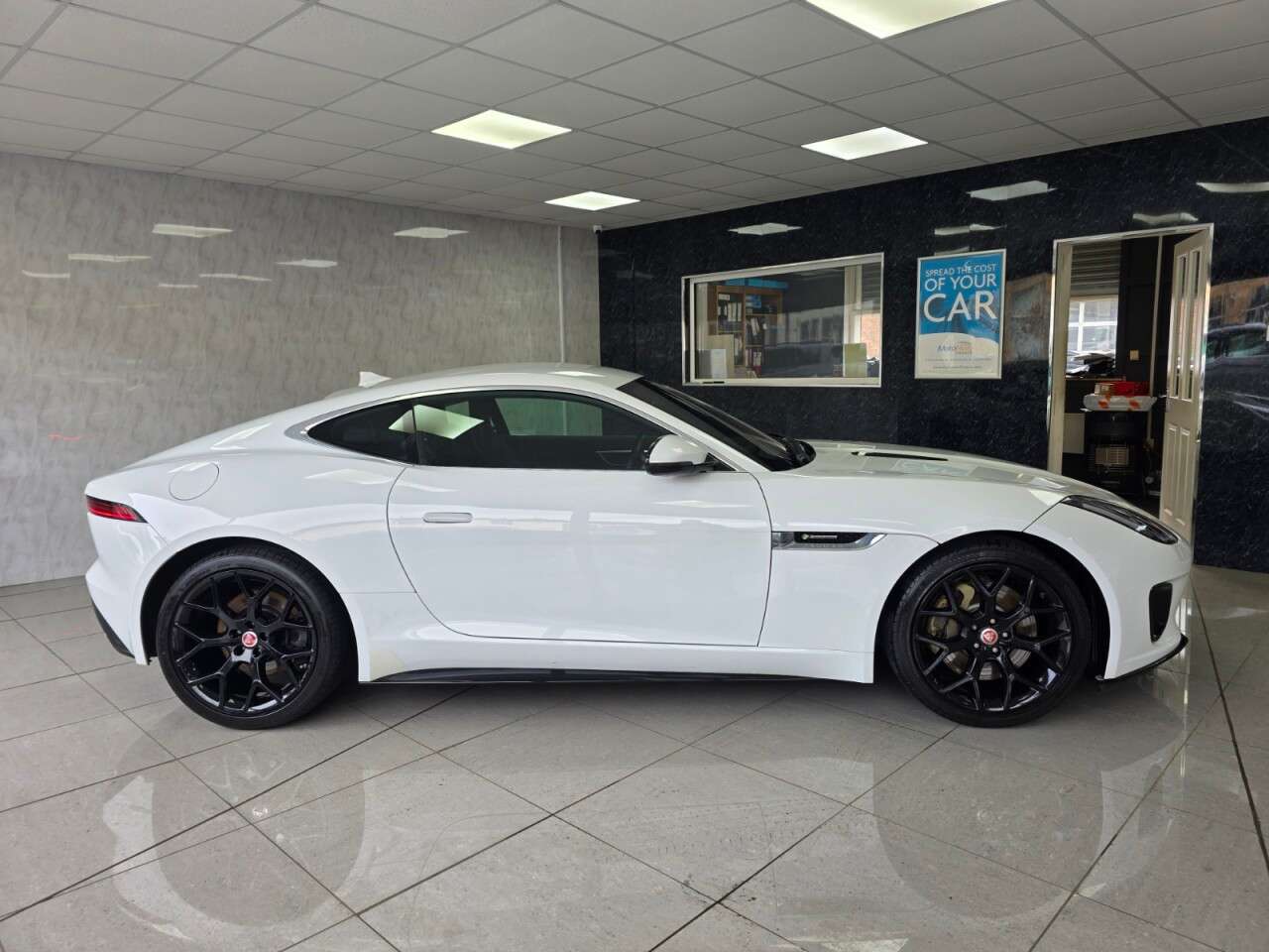 2019 JAGUAR F-TYPE 2019 JAGUAR F-TYPE