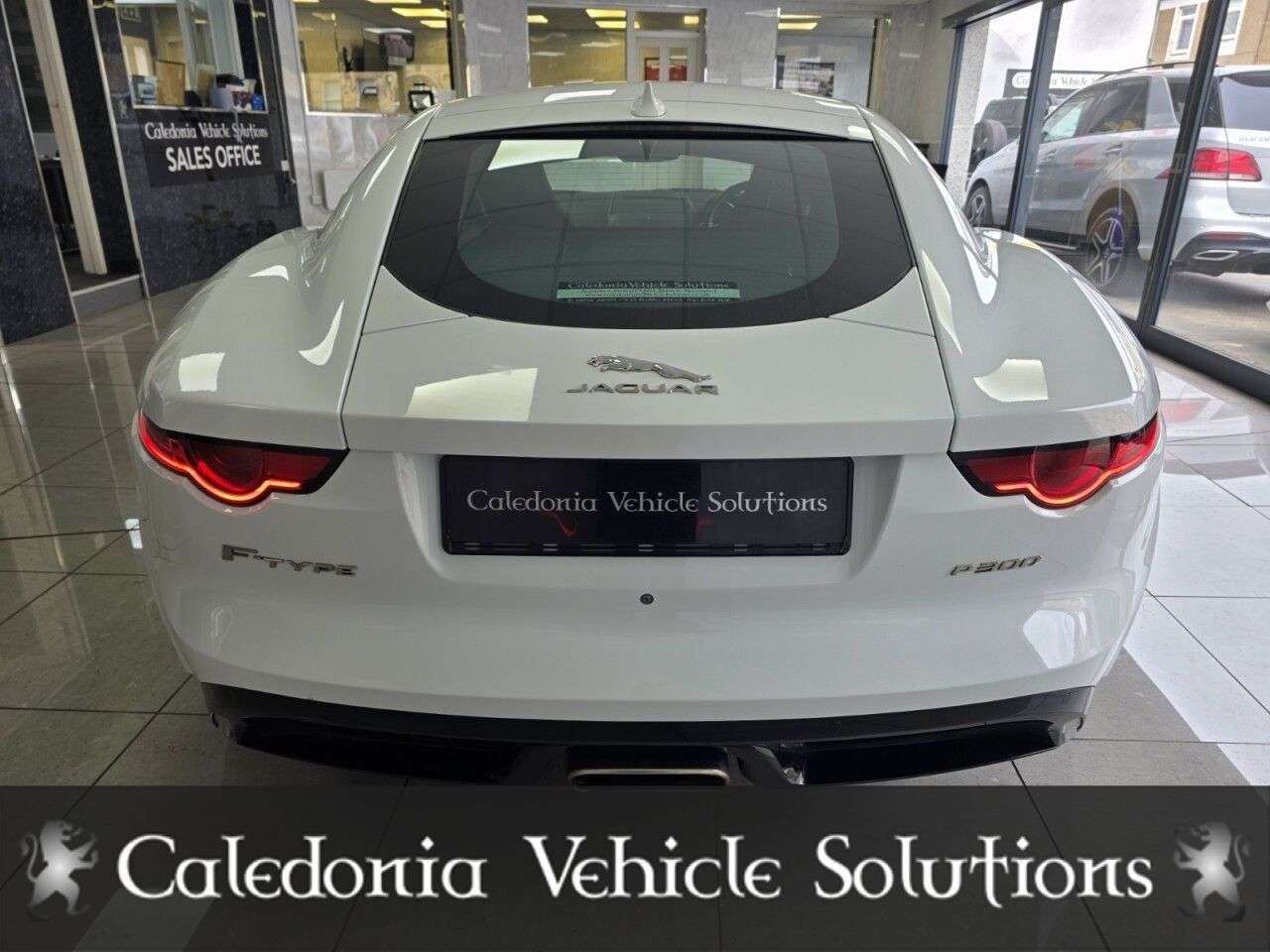 2019 JAGUAR F-TYPE 2019 JAGUAR F-TYPE