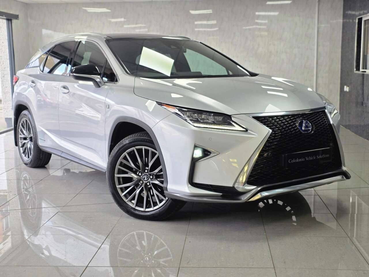 A 2019 LEXUS RX 3.5 450h V6 F Sport SUV 5dr Petrol Hybrid E-CVT 4WD Euro 6 (s/s) (313 ps) A 2019 LEXUS RX 3.5 450h V6 F Sport SUV 5dr Petrol Hybrid E-CVT 4WD Euro 6 (s/s) (313 ps)