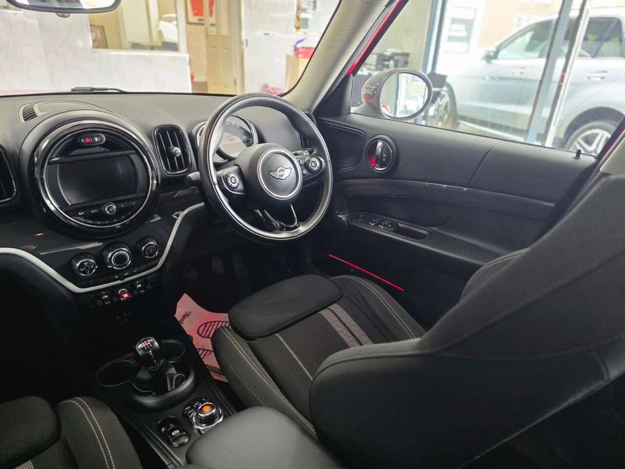 2017 MINI COUNTRYMAN 2017 MINI COUNTRYMAN