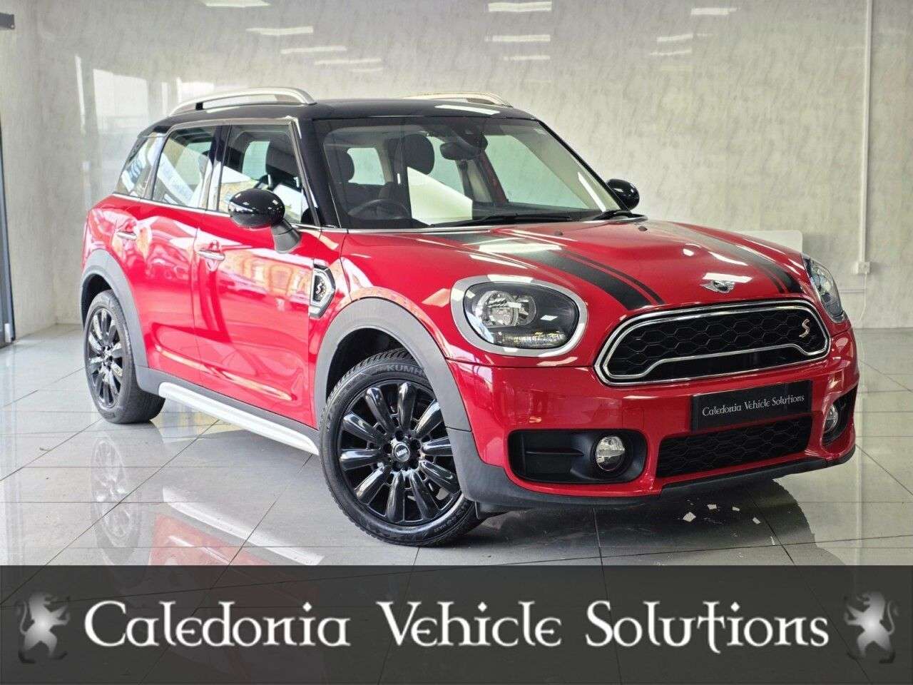 A 2017 MINI COUNTRYMAN 2.0 Cooper S SUV 5dr Petrol Manual Euro 6 (s/s) (192 ps) A 2017 MINI COUNTRYMAN 2.0 Cooper S SUV 5dr Petrol Manual Euro 6 (s/s) (192 ps)