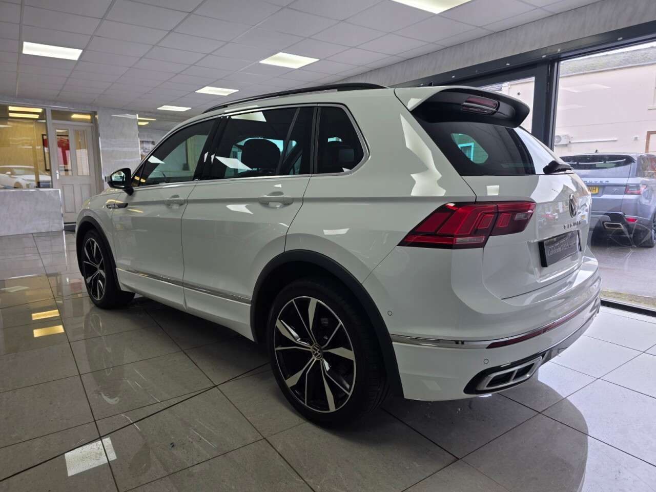 2023 VOLKSWAGEN TIGUAN 2023 VOLKSWAGEN TIGUAN