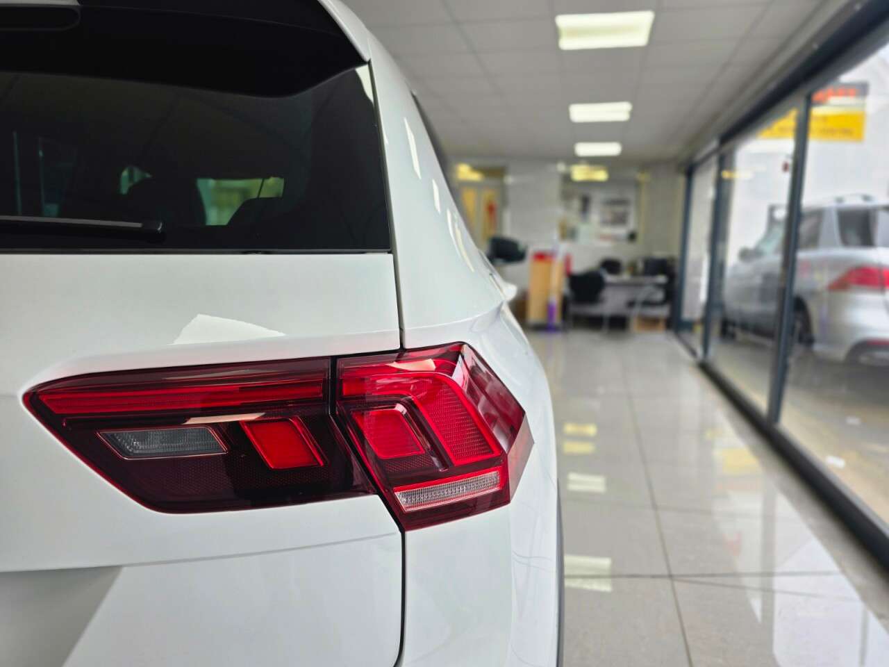 2023 VOLKSWAGEN TIGUAN 2023 VOLKSWAGEN TIGUAN