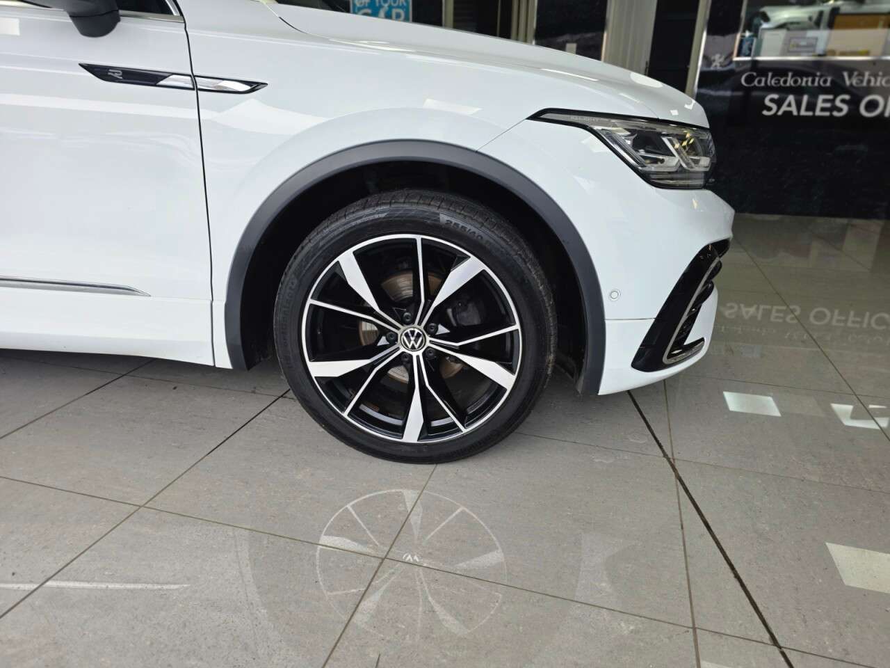 2023 VOLKSWAGEN TIGUAN 2023 VOLKSWAGEN TIGUAN