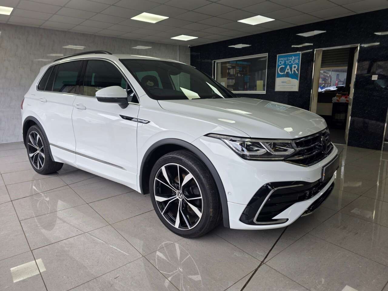 2023 VOLKSWAGEN TIGUAN 2023 VOLKSWAGEN TIGUAN