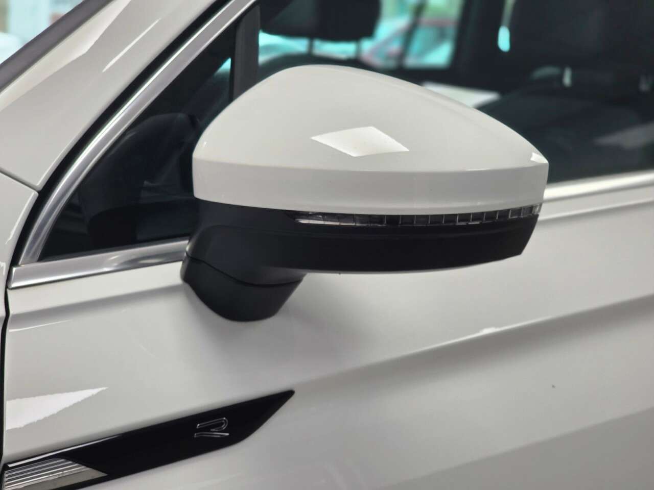 2023 VOLKSWAGEN TIGUAN 2023 VOLKSWAGEN TIGUAN