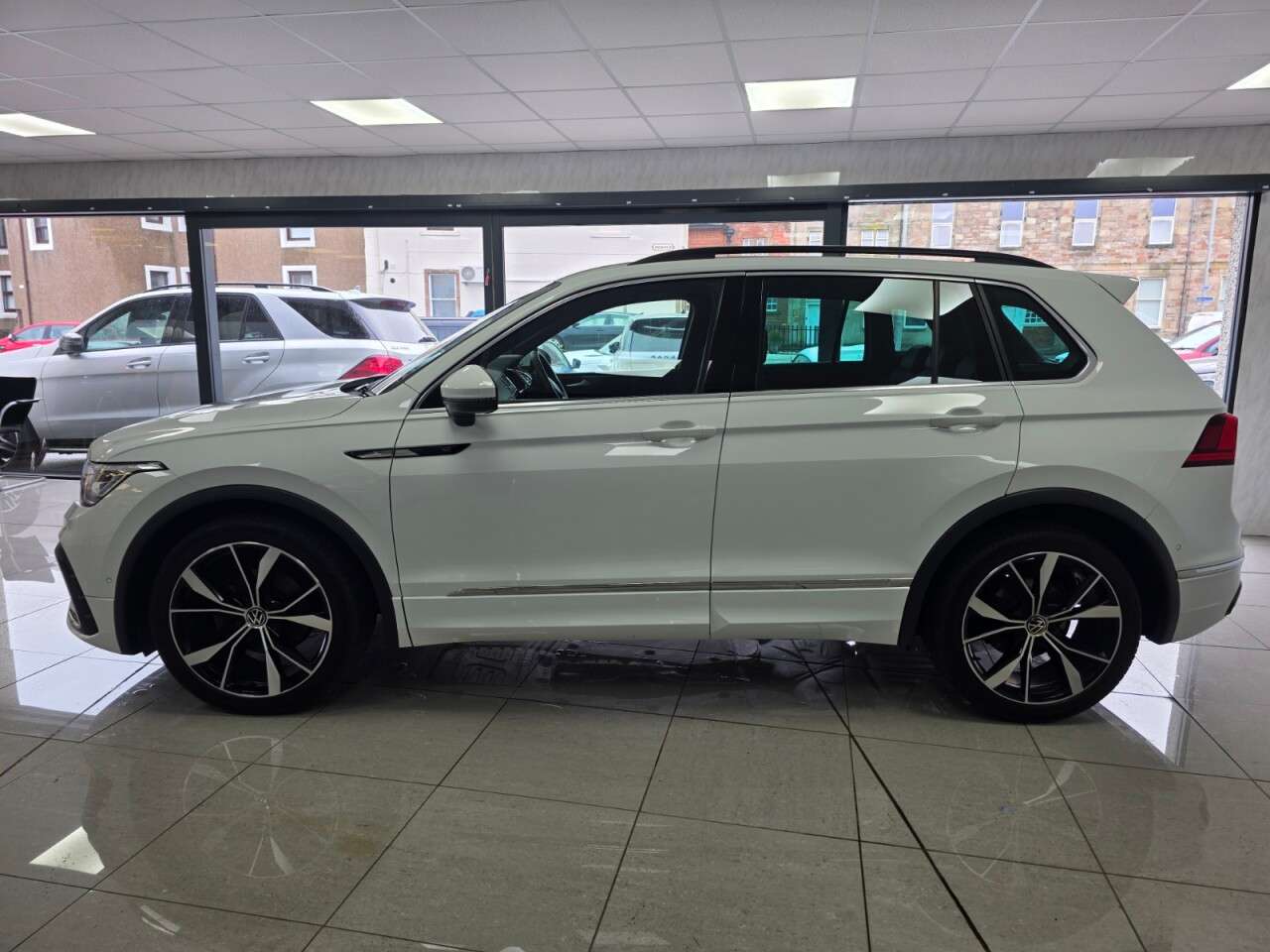 2023 VOLKSWAGEN TIGUAN 2023 VOLKSWAGEN TIGUAN