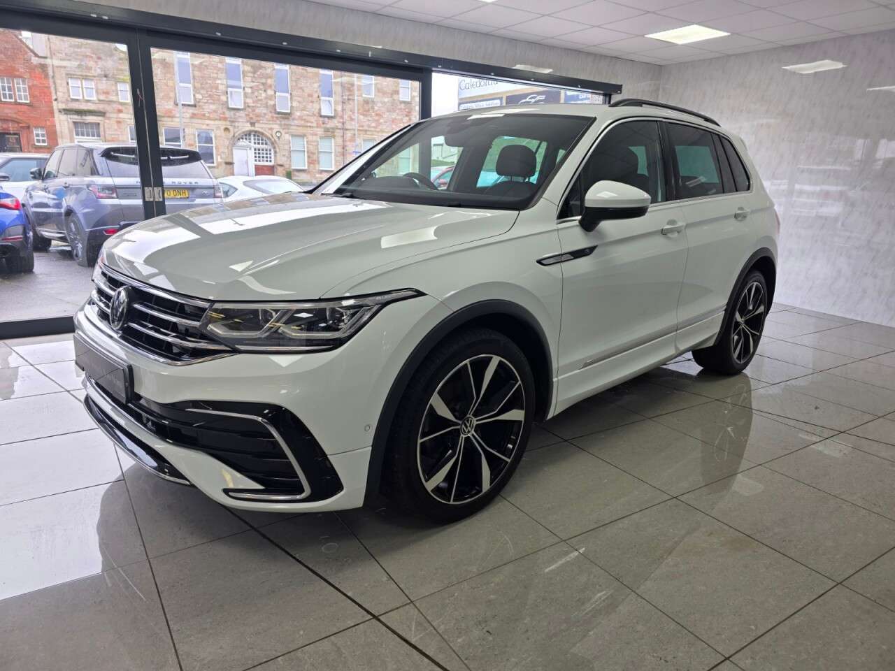 2023 VOLKSWAGEN TIGUAN 2023 VOLKSWAGEN TIGUAN