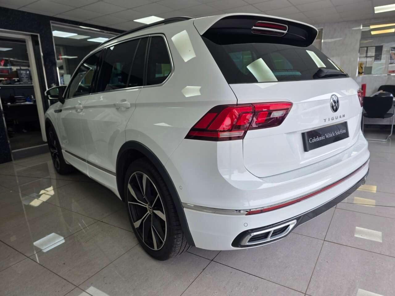 2023 VOLKSWAGEN TIGUAN 2023 VOLKSWAGEN TIGUAN