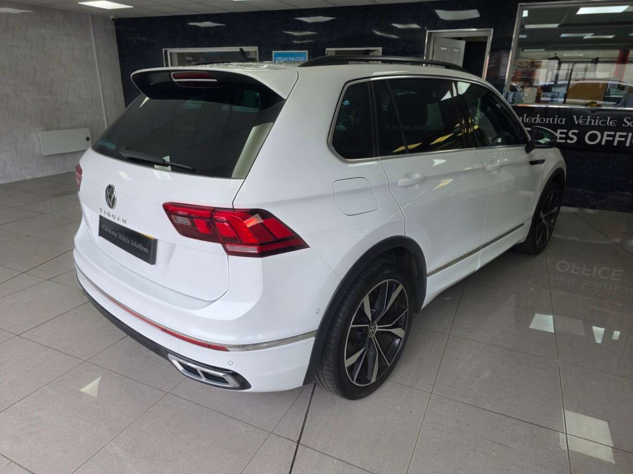 2023 VOLKSWAGEN TIGUAN 2023 VOLKSWAGEN TIGUAN