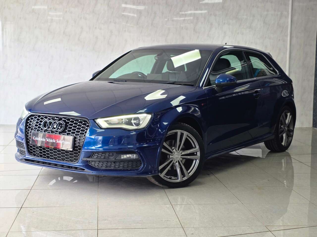 A 2015 AUDI A3 1.6 TDI S line Hatchback 3dr Diesel S Tronic Euro 6 (s/s) (110 ps) A 2015 AUDI A3 1.6 TDI S line Hatchback 3dr Diesel S Tronic Euro 6 (s/s) (110 ps)