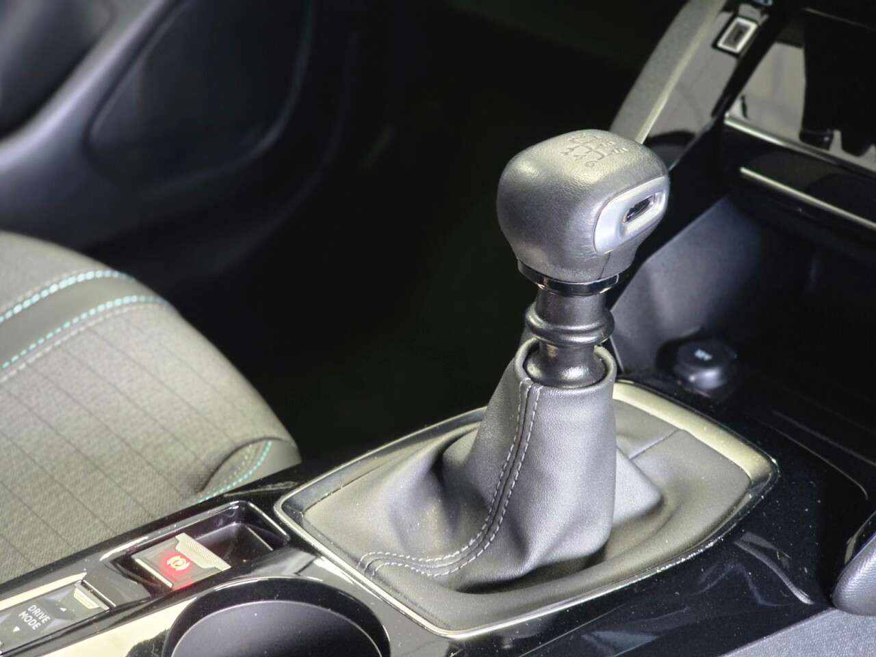 2023 PEUGEOT 208 2023 PEUGEOT 208