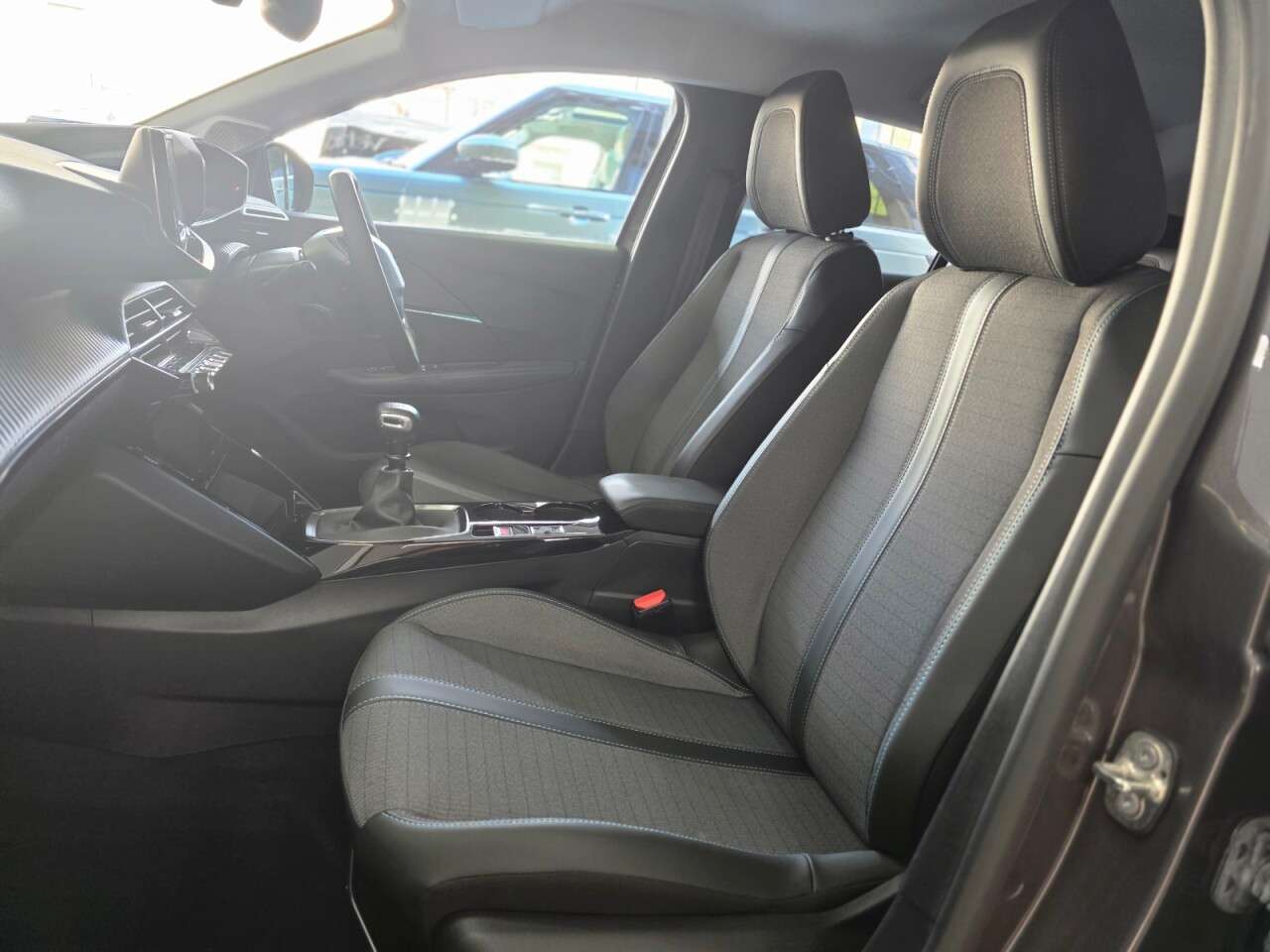 2023 PEUGEOT 208 2023 PEUGEOT 208