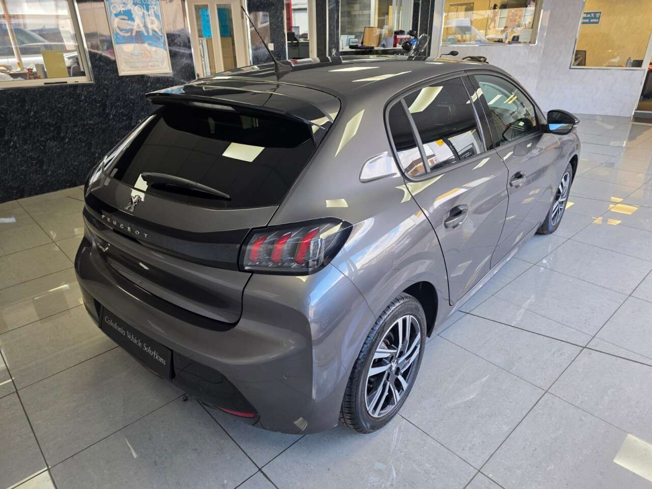 2023 PEUGEOT 208 2023 PEUGEOT 208