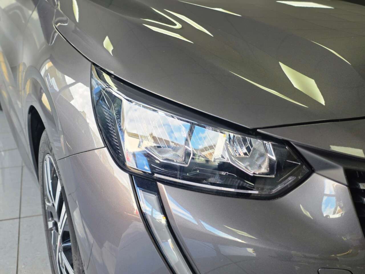 2023 PEUGEOT 208 2023 PEUGEOT 208