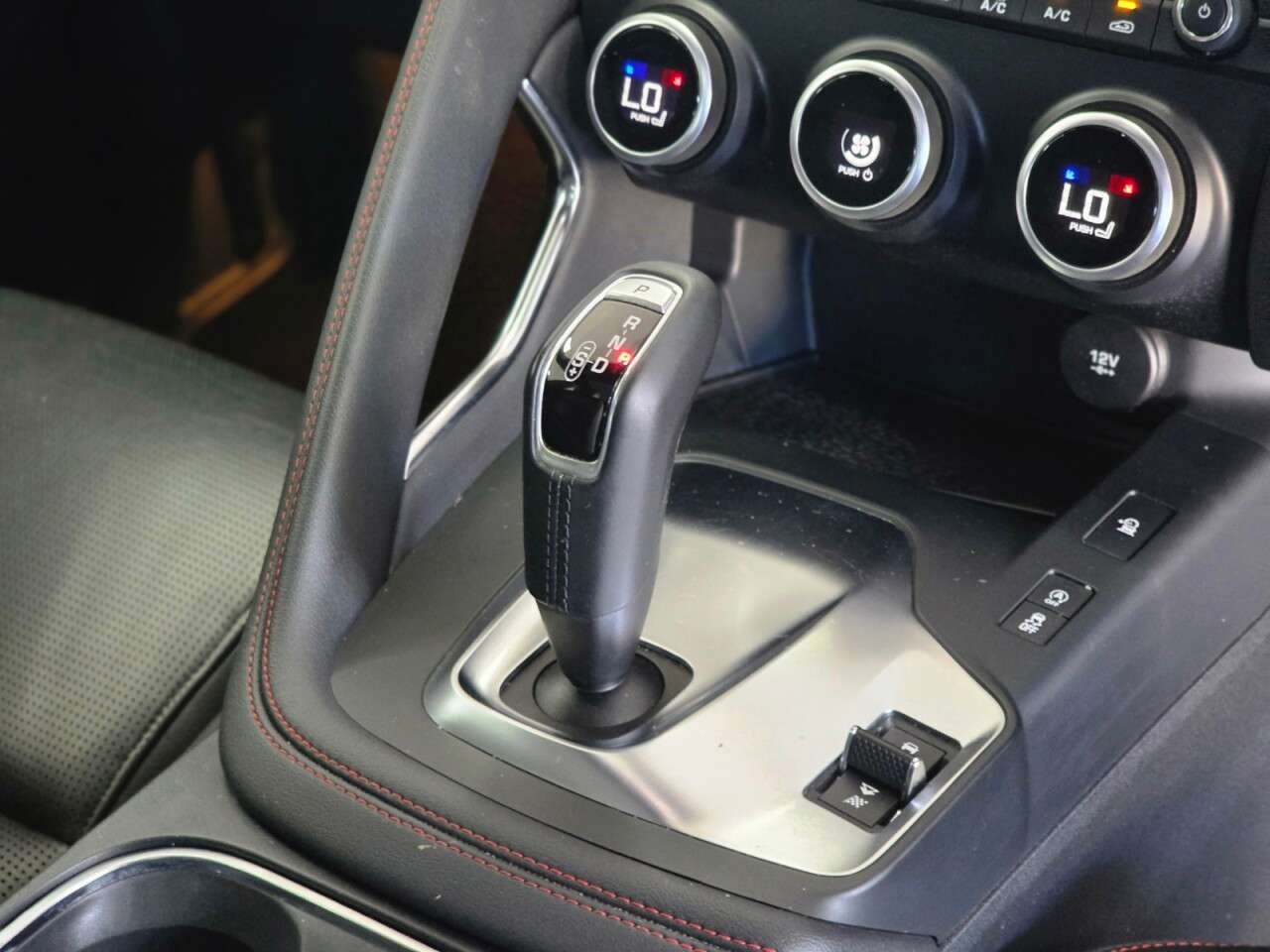 2020 JAGUAR E-PACE 2020 JAGUAR E-PACE