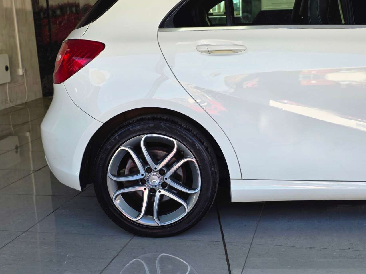 2014 MERCEDES-BENZ A-CLASS 2014 MERCEDES-BENZ A-CLASS