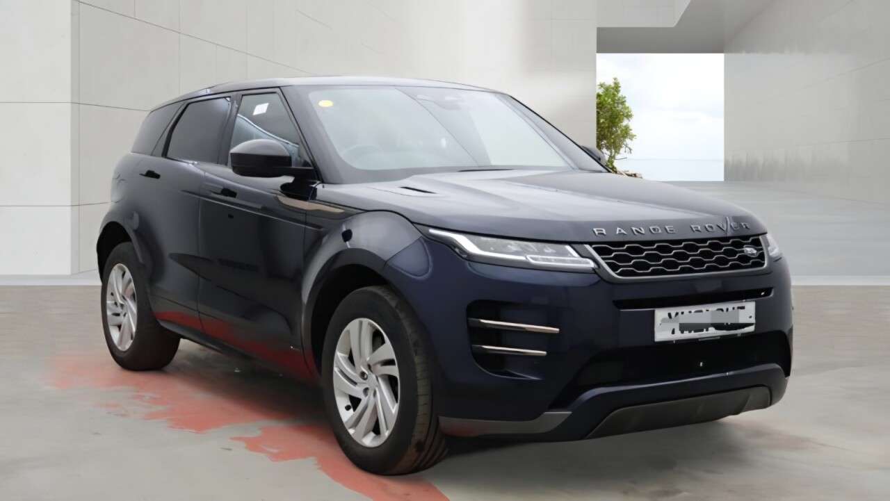 A 2021 LAND ROVER RANGE ROVER EVOQUE 2.0 D165 MHEV R-Dynamic S SUV 5dr Diesel Auto 4WD Euro 6 (s/s) (163 ps) A 2021 LAND ROVER RANGE ROVER EVOQUE 2.0 D165 MHEV R-Dynamic S SUV 5dr Diesel Auto 4WD Euro 6 (s/s) (163 ps)