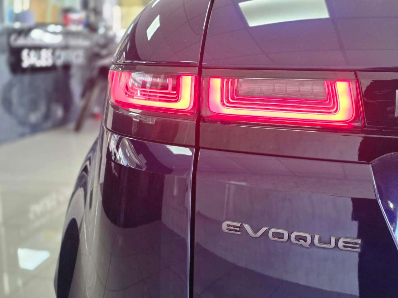 2021 LAND ROVER RANGE ROVER EVOQUE 2021 LAND ROVER RANGE ROVER EVOQUE