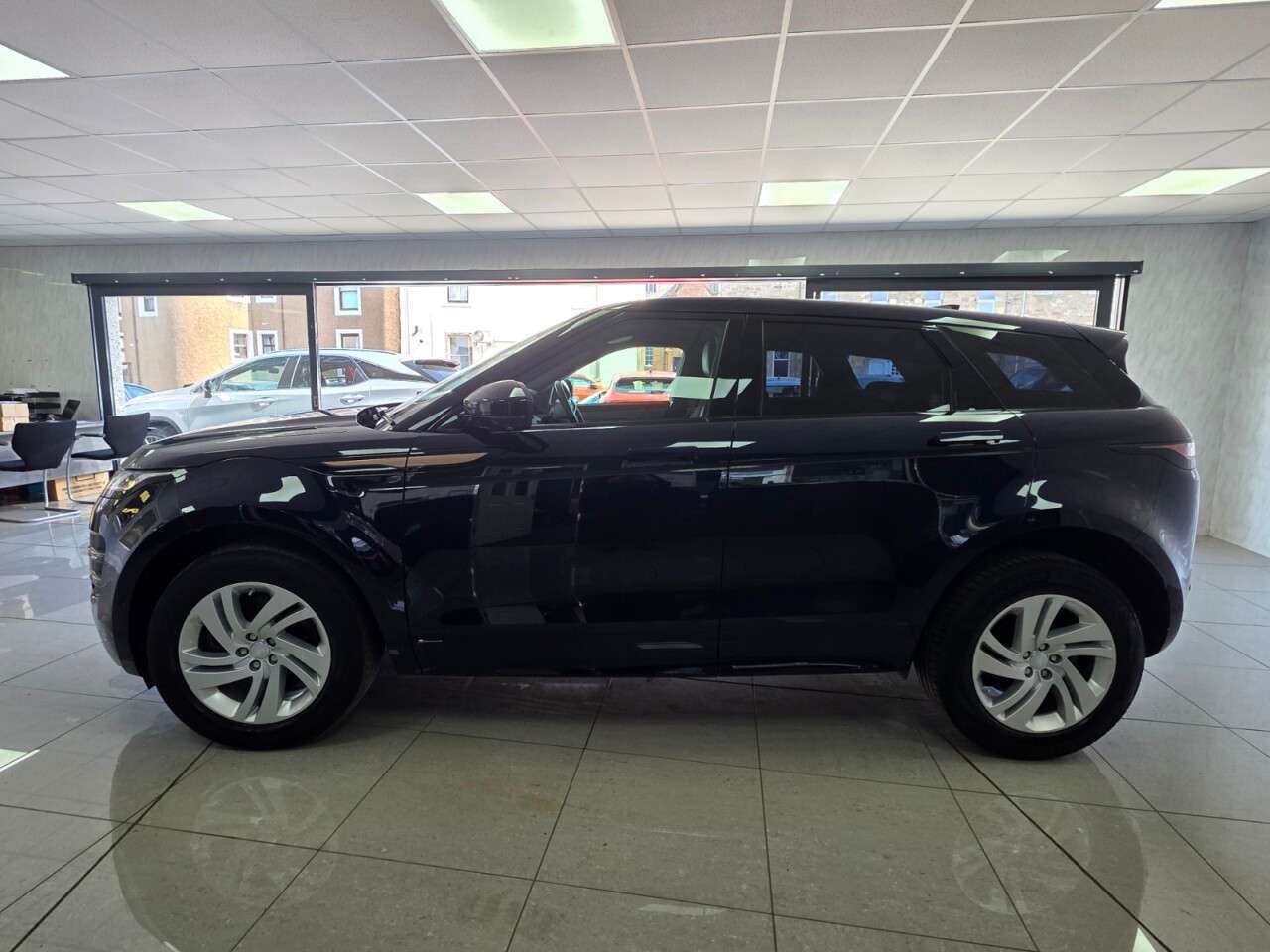 2021 LAND ROVER RANGE ROVER EVOQUE 2021 LAND ROVER RANGE ROVER EVOQUE