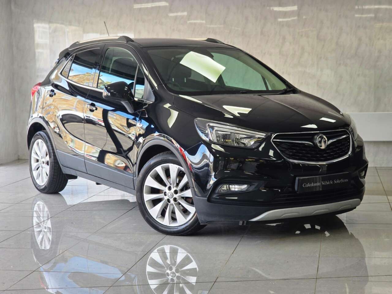 A 2017 VAUXHALL MOKKA X 1.4i Turbo Elite Nav SUV 5dr Petrol Manual Euro 6 (s/s) (140 ps) A 2017 VAUXHALL MOKKA X 1.4i Turbo Elite Nav SUV 5dr Petrol Manual Euro 6 (s/s) (140 ps)