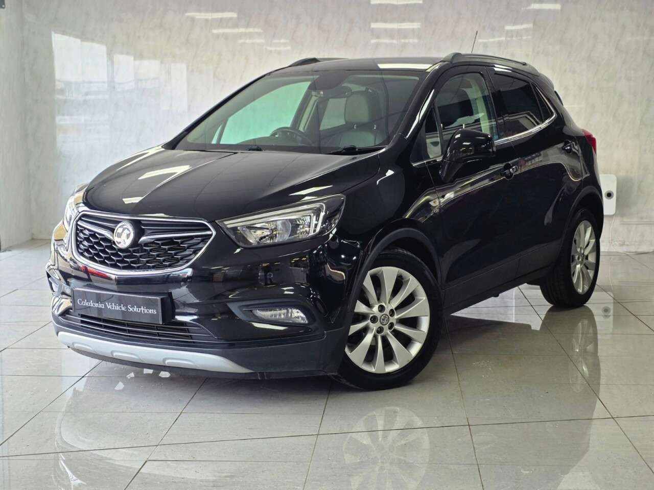 A 2017 VAUXHALL MOKKA X 1.4i Turbo Elite Nav SUV 5dr Petrol Manual Euro 6 (s/s) (140 ps) A 2017 VAUXHALL MOKKA X 1.4i Turbo Elite Nav SUV 5dr Petrol Manual Euro 6 (s/s) (140 ps)