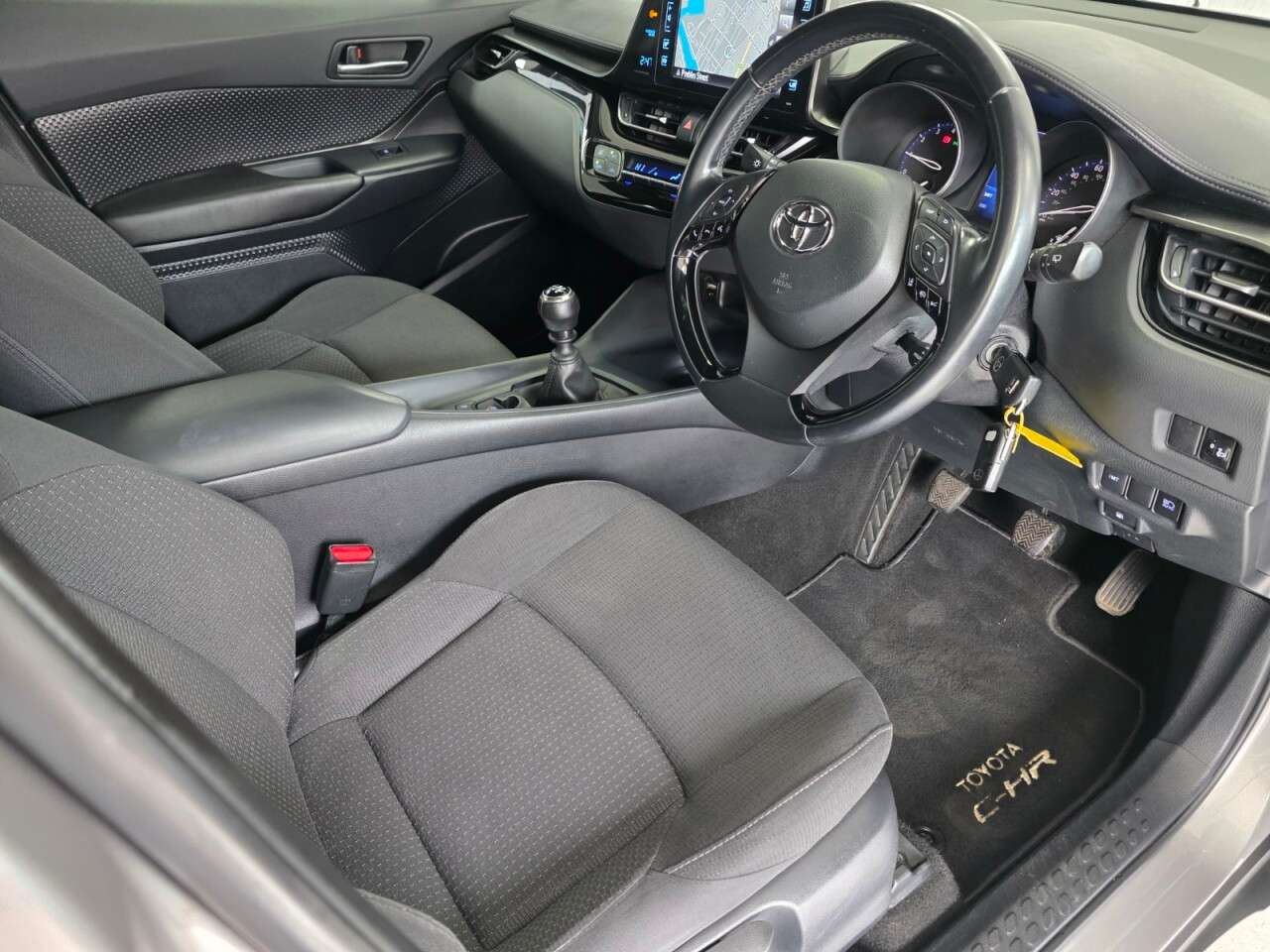 2018 TOYOTA C-HR 2018 TOYOTA C-HR