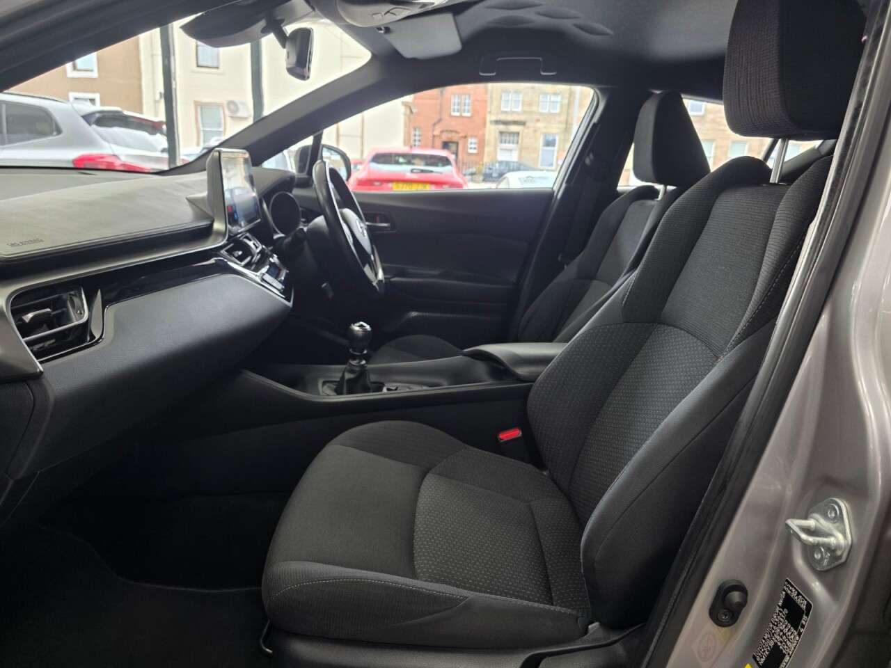 2018 TOYOTA C-HR 2018 TOYOTA C-HR